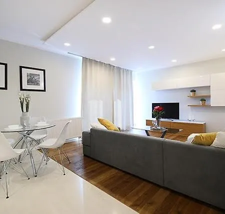 Апартаменты Nice Apartments Wroclaw Вроцлав