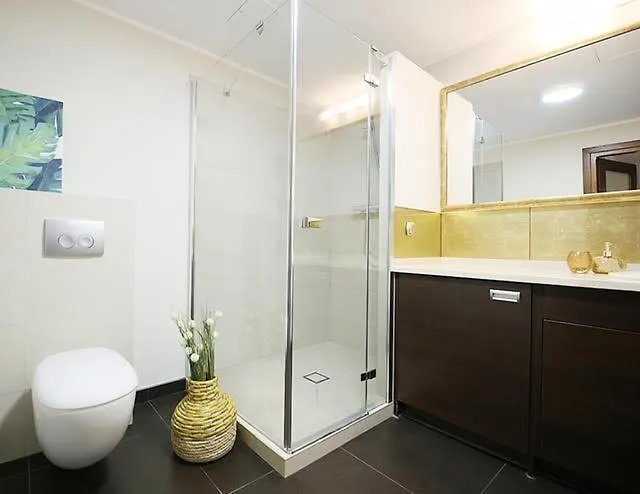 Nice Apartments Wroclaw Апартаменти *